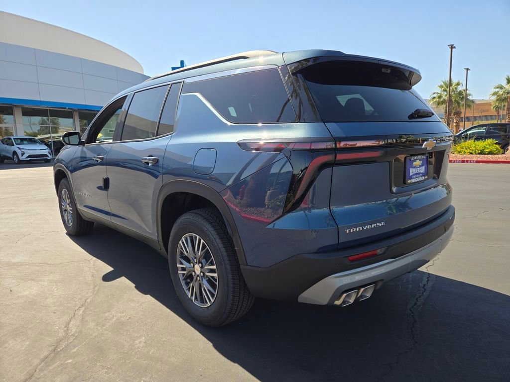 New 2026 Chevrolet Traverse LT w/ Driver Confidence Package FWD image 3