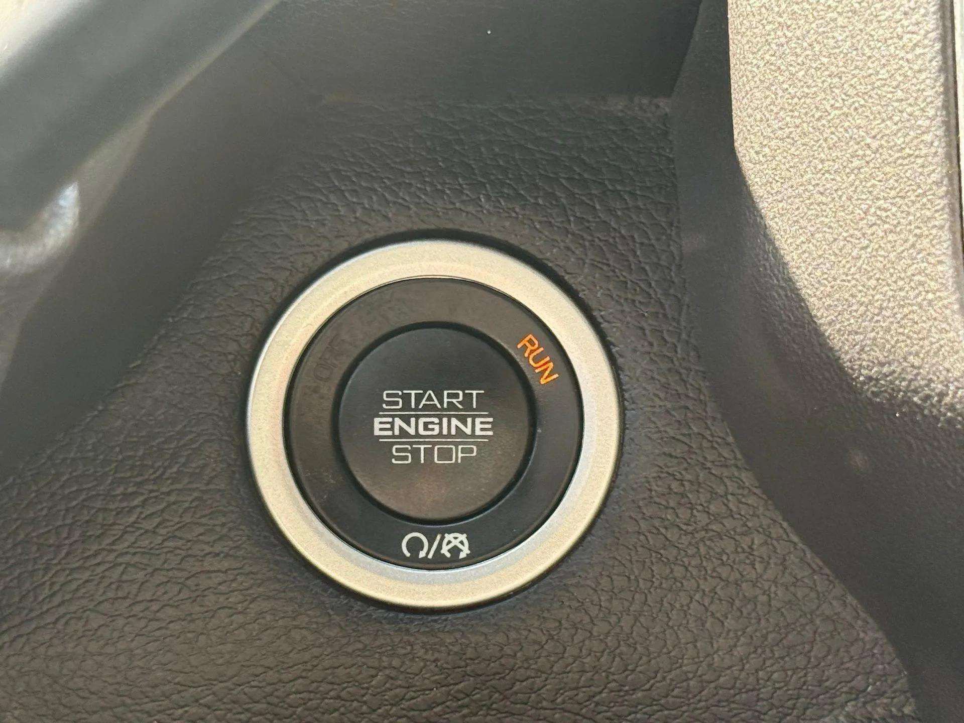 Used 2025 RAM 2500 Big Horn image 40