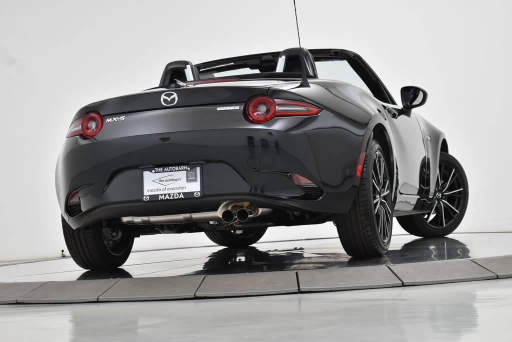 Certified 2025 MAZDA MX-5 Miata Grand Touring RWD image 16