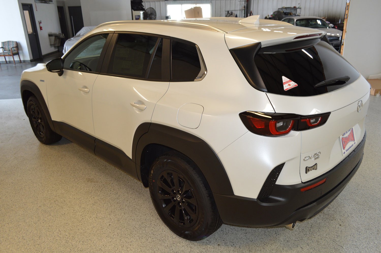 New 2025 MAZDA CX-50 2.5 Hybrid w/ Preferred Pkg image 5