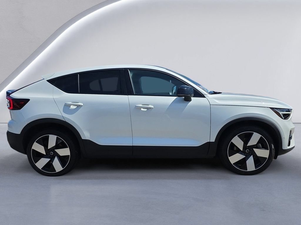 Used 2023 Volvo C40 P8 Recharge Ultimate AWD/4WD image 3