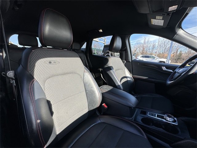 Certified 2023 Ford Escape ST-Line w/ Tech Pack #1 image 34
