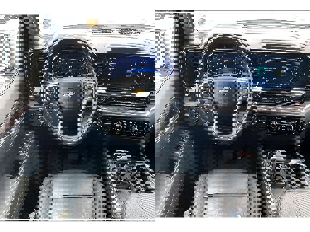 Used 2025 Chevrolet Silverado 1500 LTZ image 6