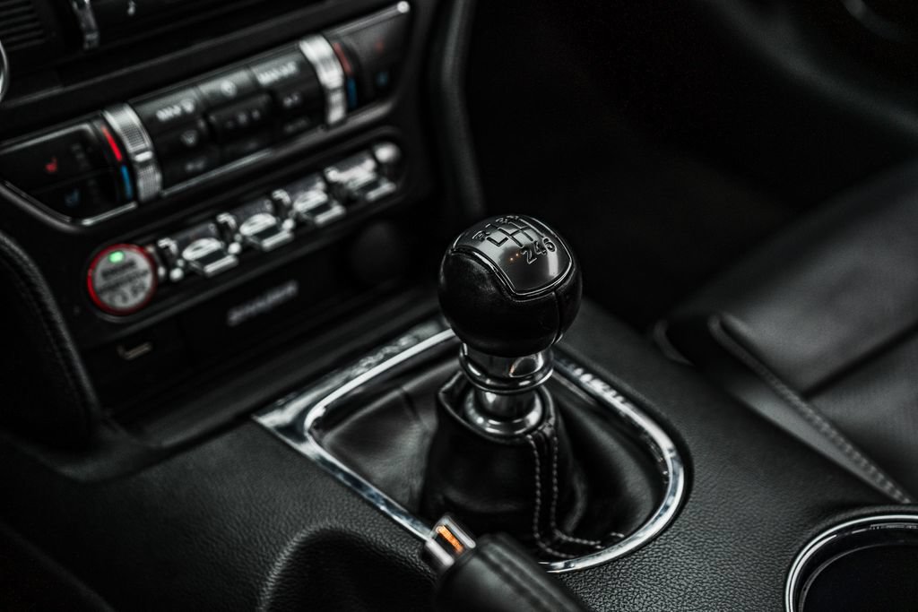 Used 2016 Ford Mustang GT Premium RWD image 27