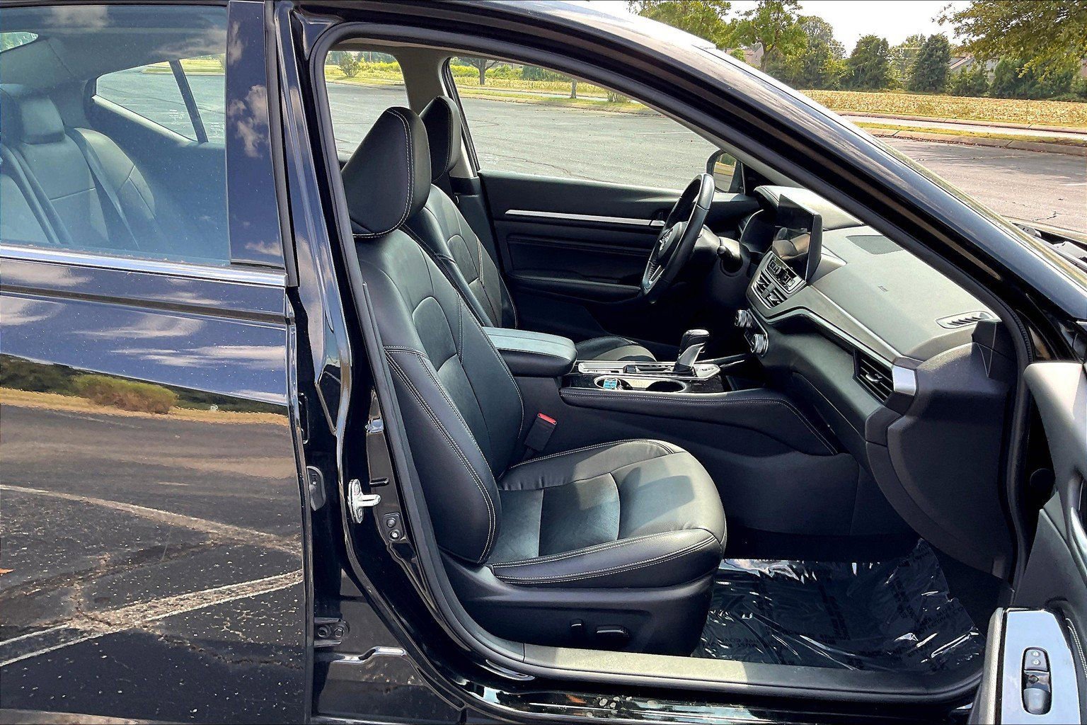 Used 2023 Nissan Altima 2.5 SL image 8