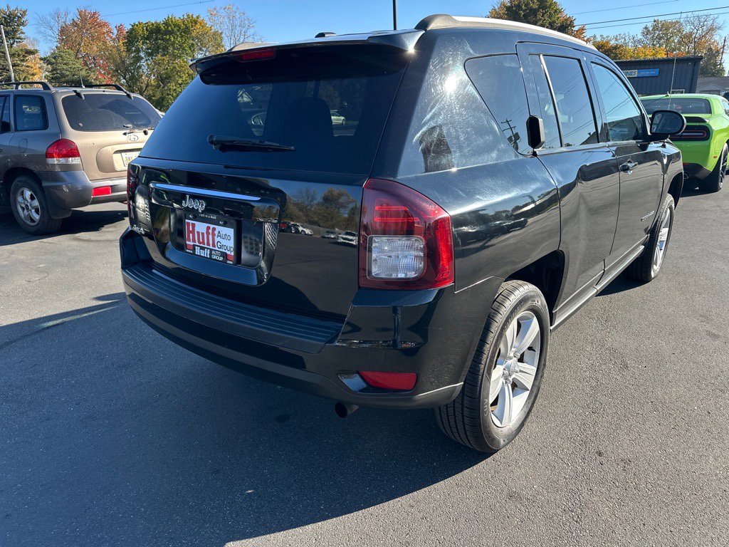 Used 2016 Jeep Compass Sport w/ Power Value Group AWD/4WD image 4