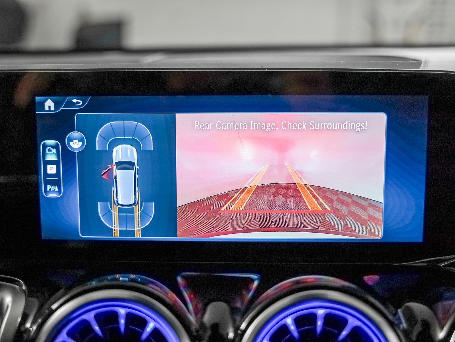 New 2025 Mercedes-Benz GLB 250 4MATIC image 21