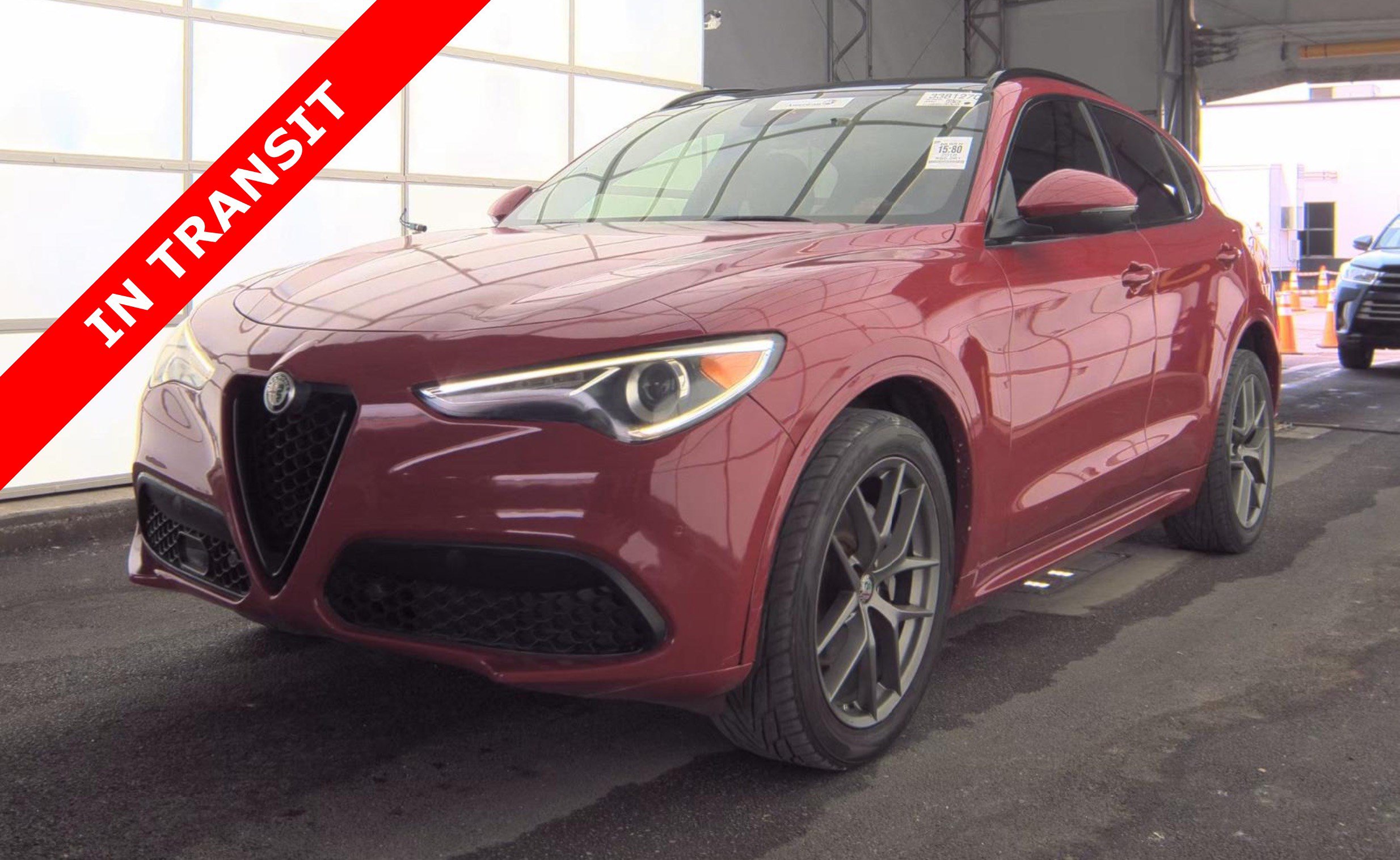 Used 2018 Alfa Romeo Stelvio Ti AWD/4WD image 1