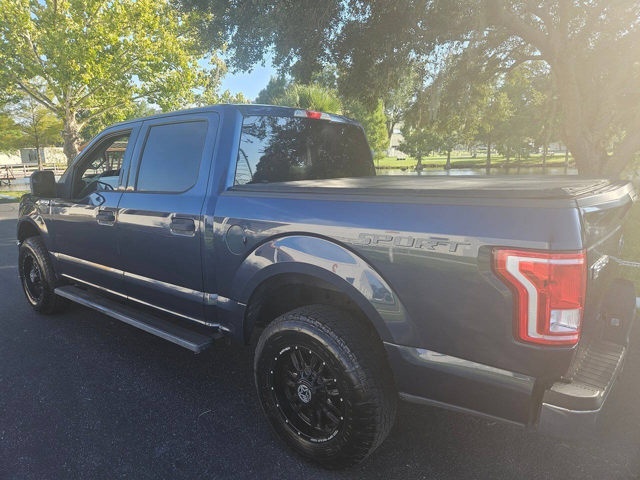 Used 2015 Ford F150 XLT RWD image 17