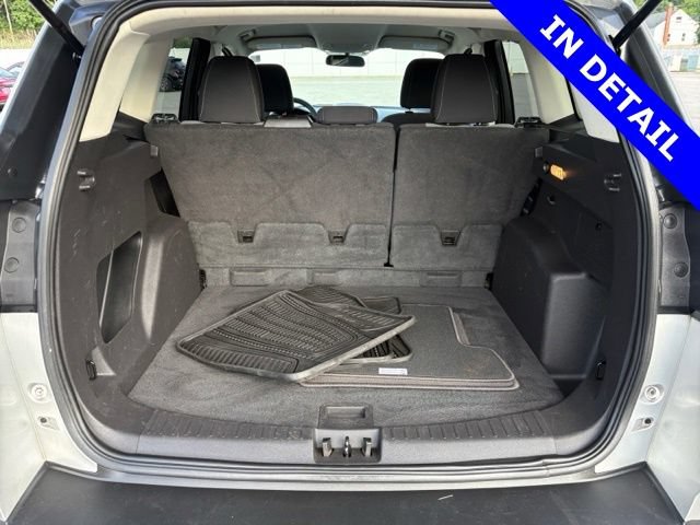 Used 2017 Ford Escape SE w/ Equipment Group 201A AWD/4WD image 16
