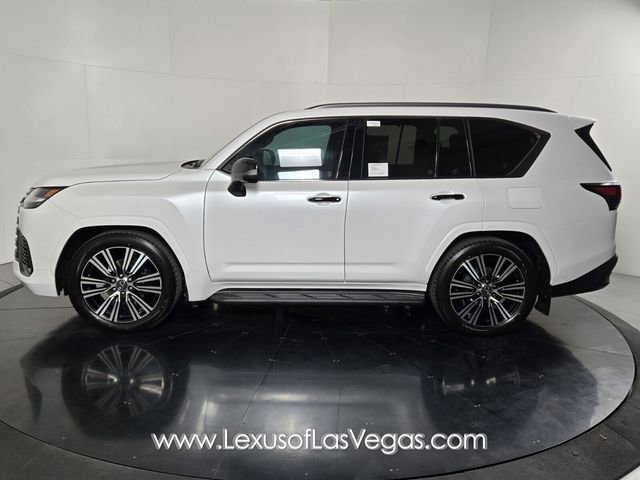 New 2026 Lexus LX 700h Luxury image 7