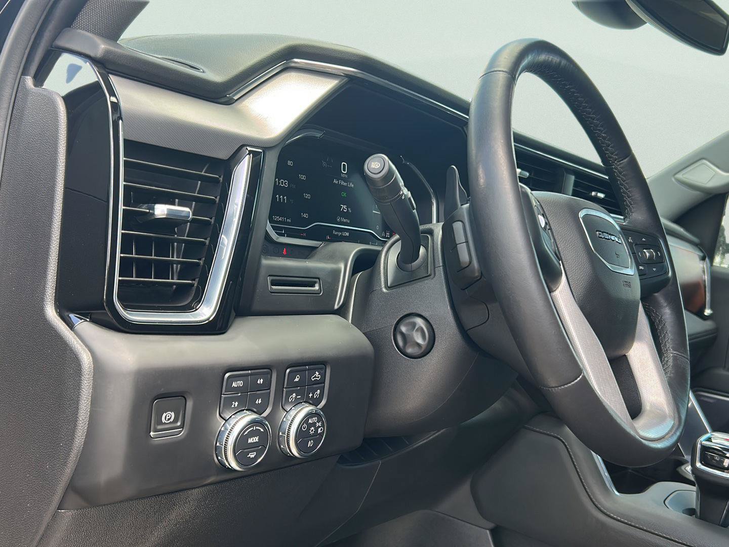 Used 2022 GMC Sierra 1500 Denali AWD/4WD image 12