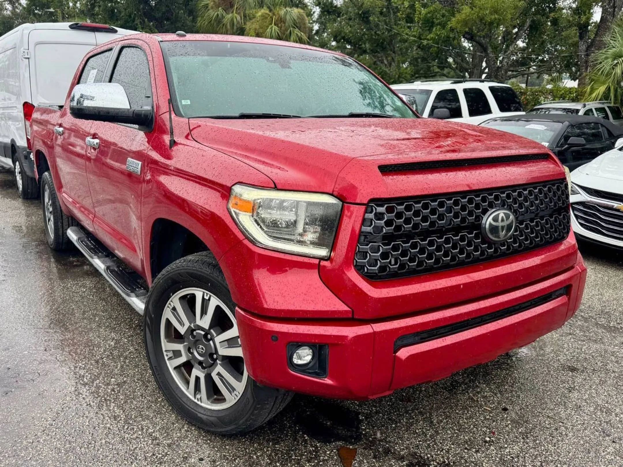 Used 2018 Toyota Tundra Platinum image 10