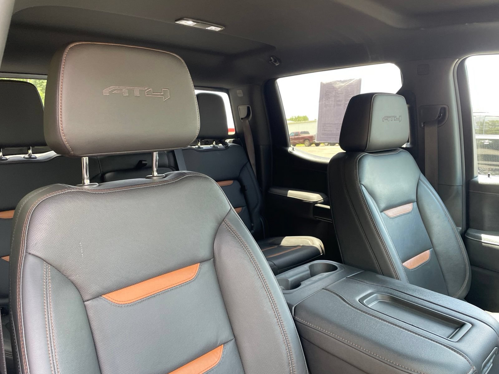 Used 2021 GMC Sierra 1500 AT4 w/ AT4 Premium Package AWD/4WD image 42