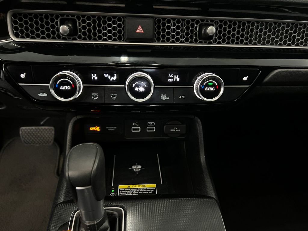 Used 2024 Honda Civic Touring image 16