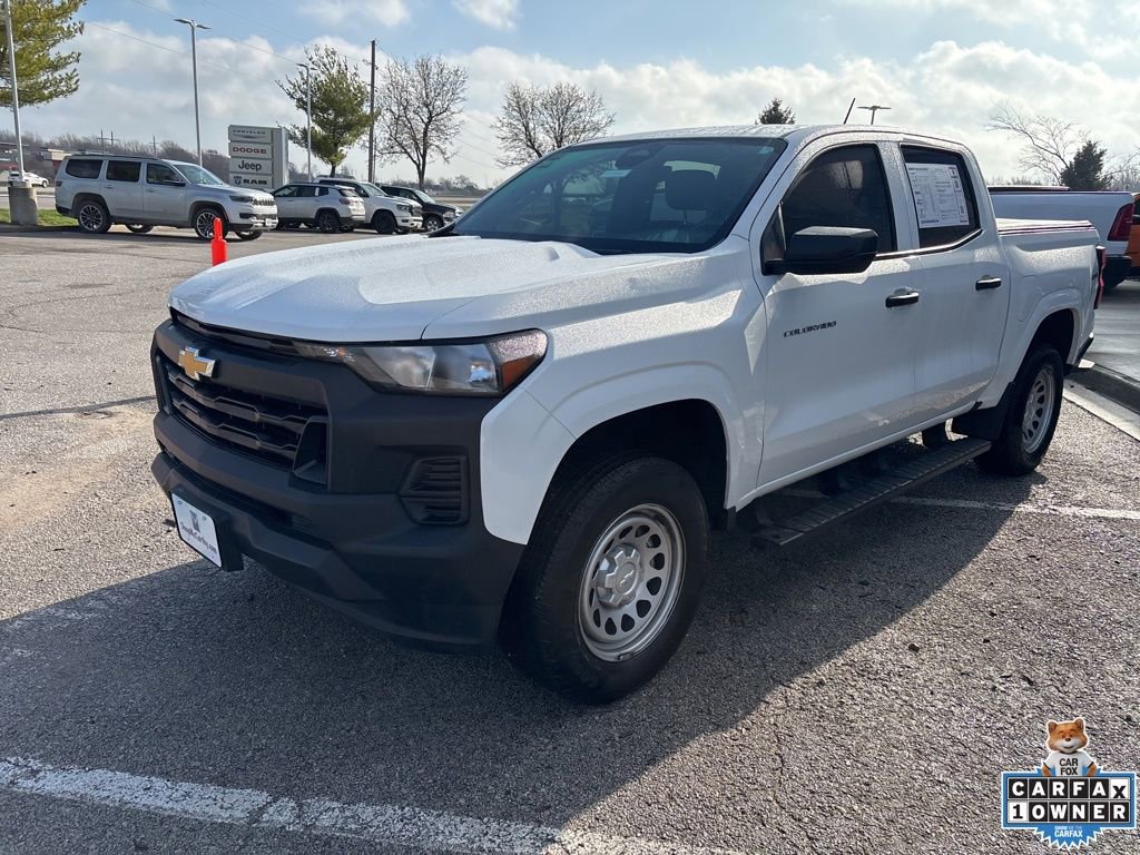 Used 2025 Chevrolet Colorado W/T image 13