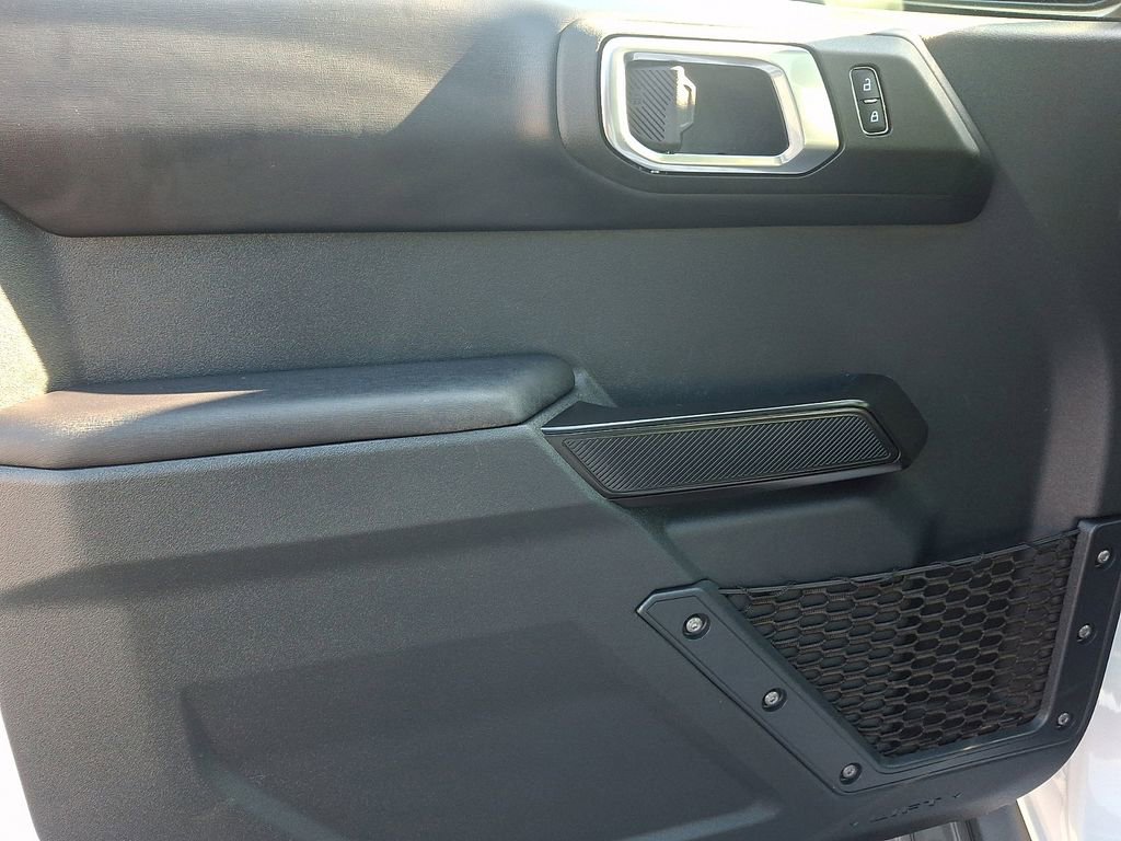 Certified 2025 Ford Bronco Outer Banks image 12