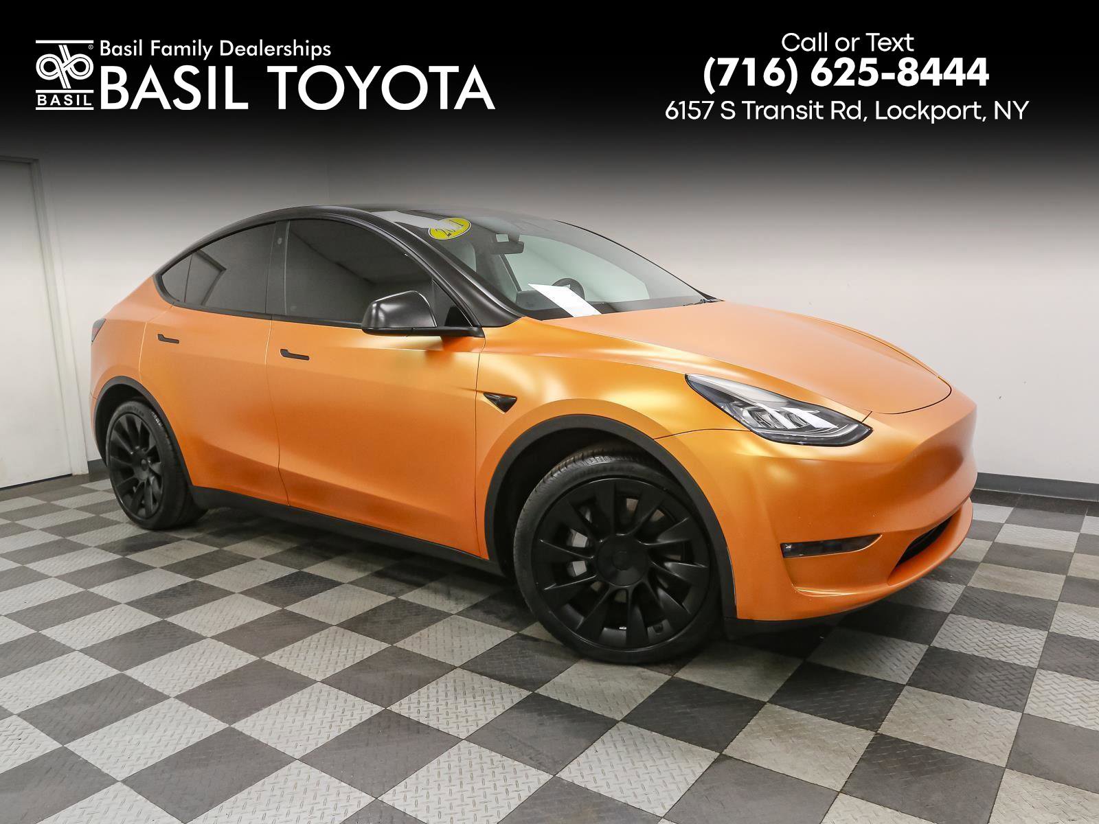 Used 2021 Tesla Model Y Long Range AWD/4WD image 1