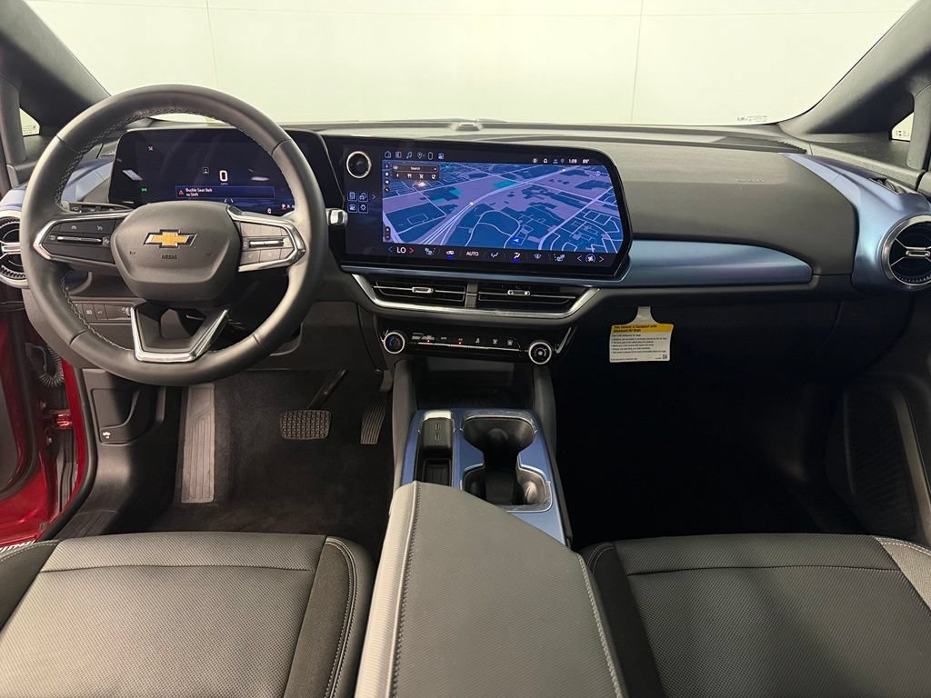 Used 2024 Chevrolet Equinox EV LT FWD image 14