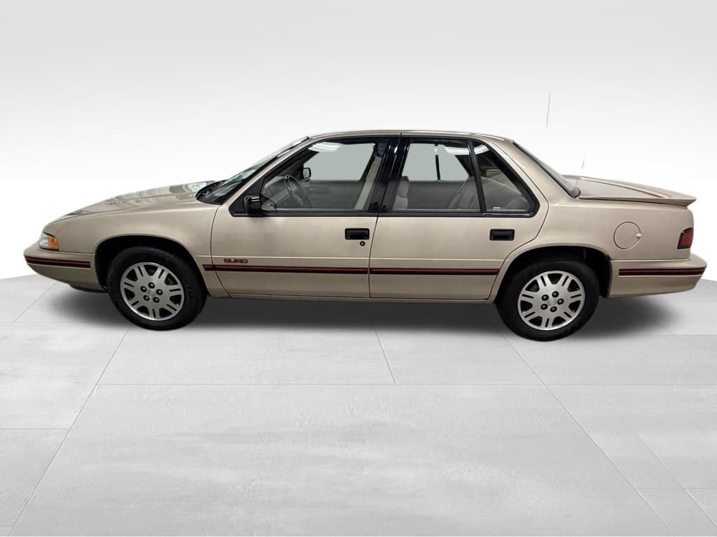 Used 1994 Chevrolet Lumina Euro FWD image 6