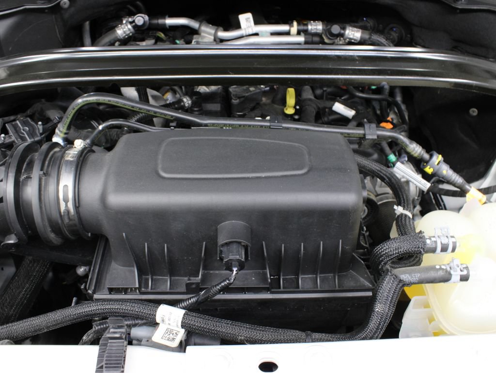 Used 2023 Ford Explorer ST-Line AWD/4WD image 33