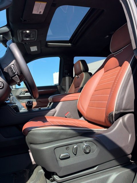 Used 2024 GMC Sierra 1500 Denali Ultimate AWD/4WD image 16