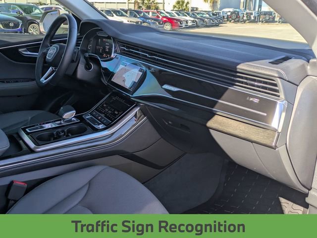 Used 2024 Audi Q8 Premium Plus image 34