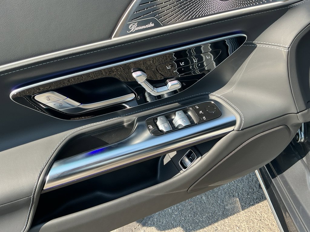 New 2026 Mercedes-Benz SL 63 AMG 4MATIC image 17