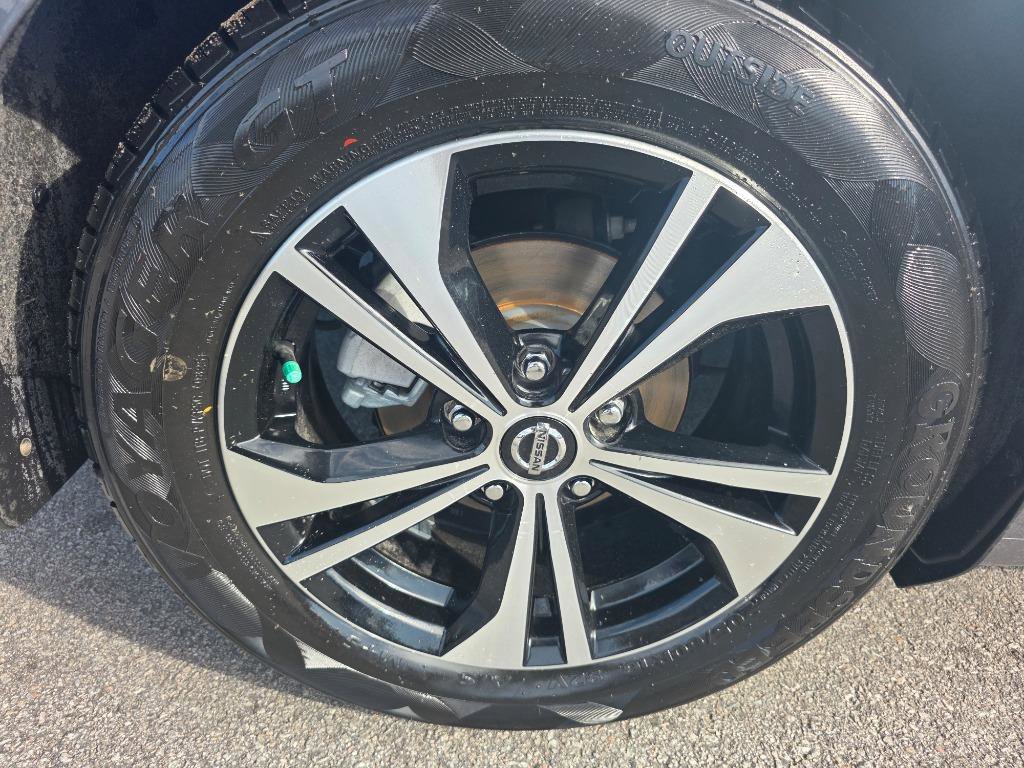 Used 2022 Nissan Sentra SV FWD image 20