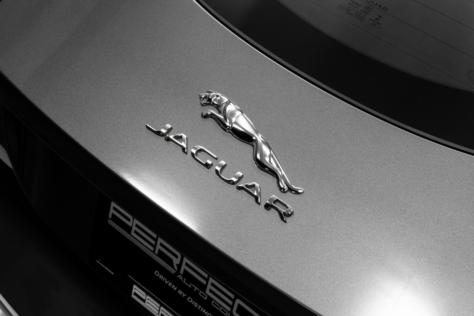 Used 2016 Jaguar F-TYPE S image 36