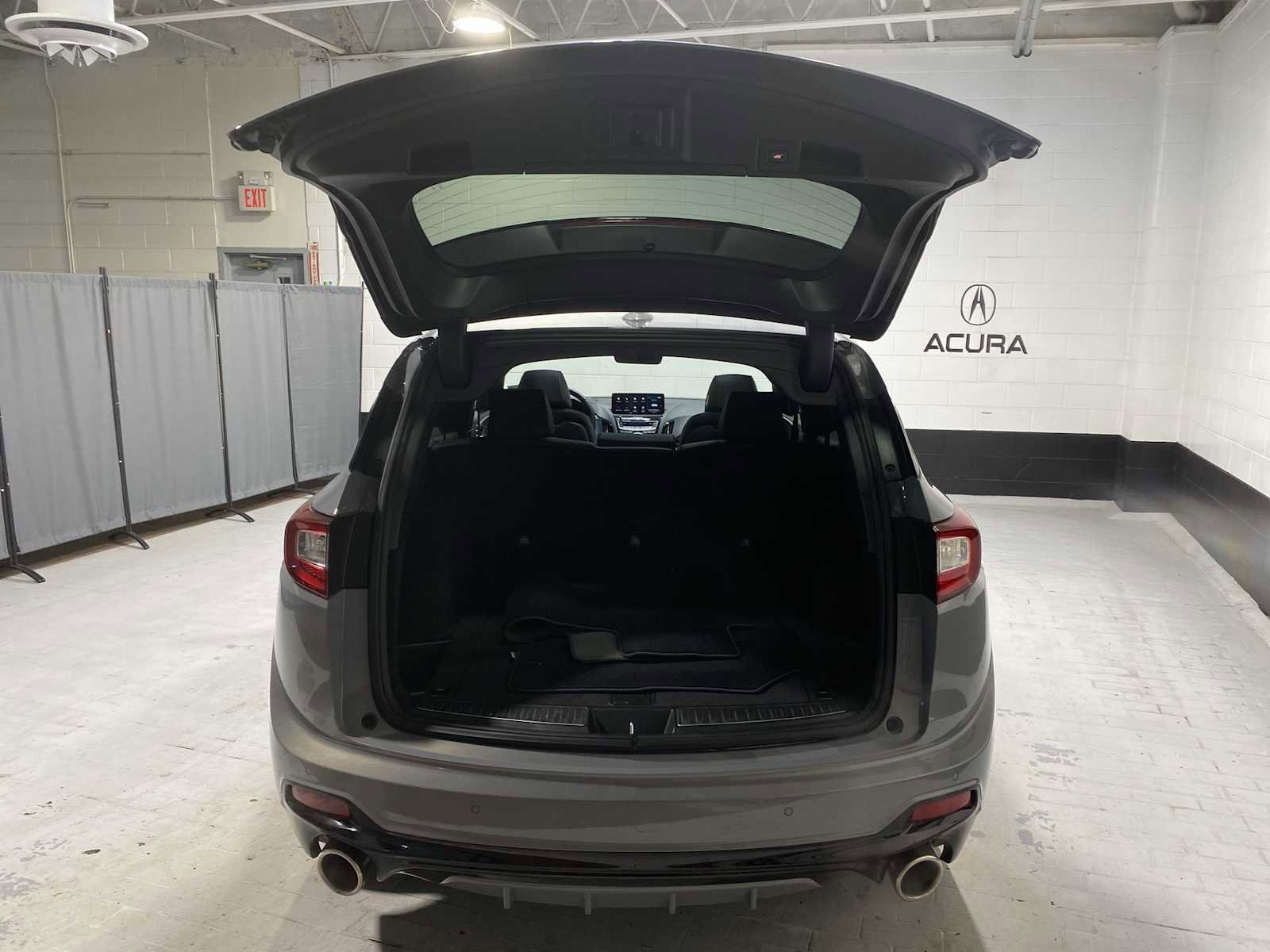 Used 2025 Acura RDX A-Spec image 19