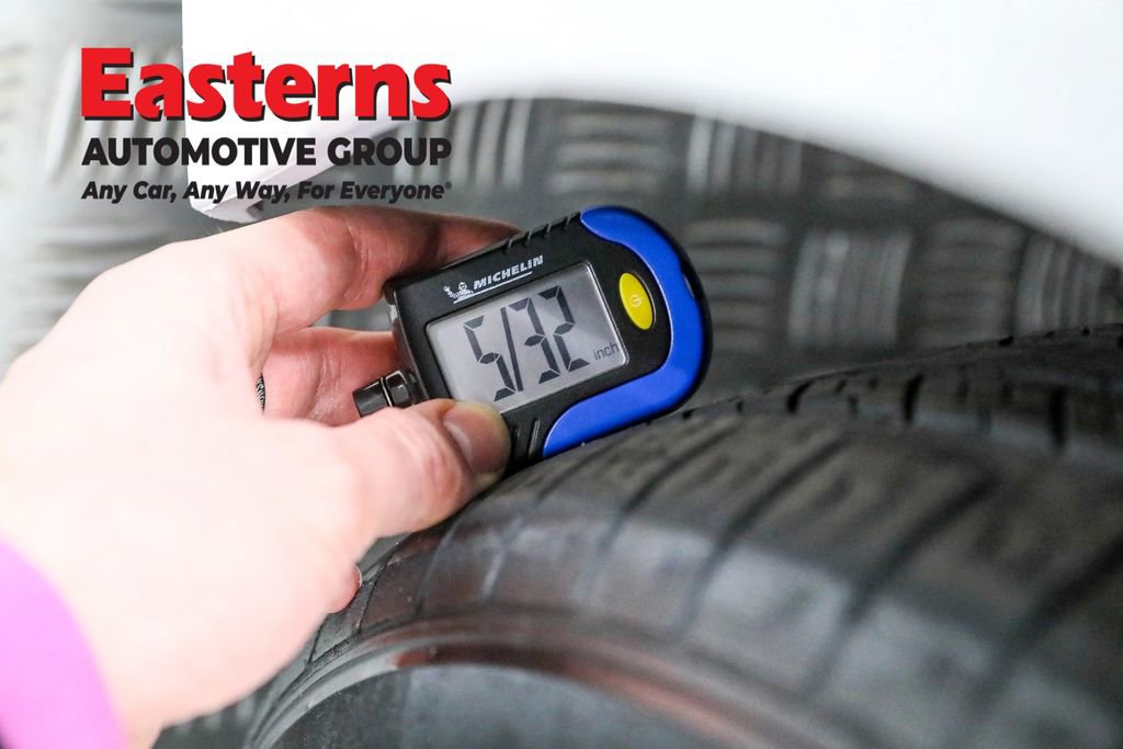 Used 2022 Toyota Prius LE image 23