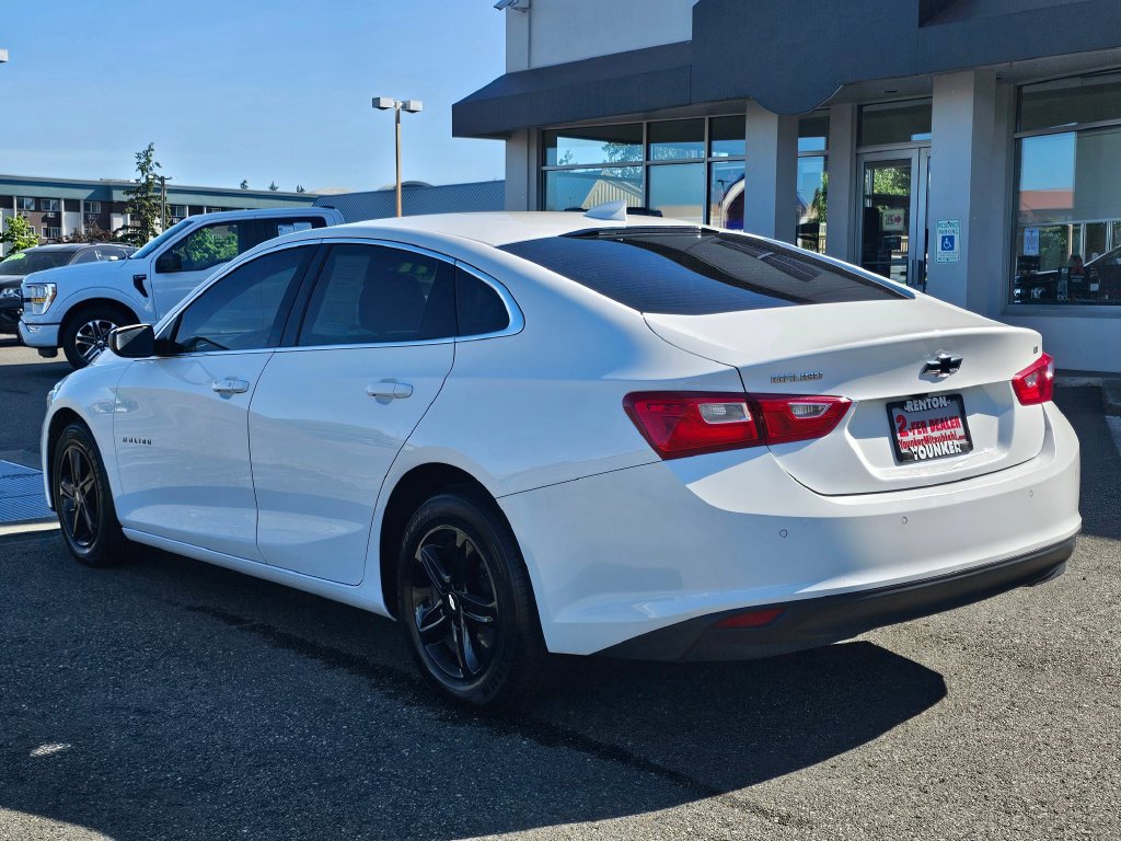 Used 2024 Chevrolet Malibu LT FWD image 7