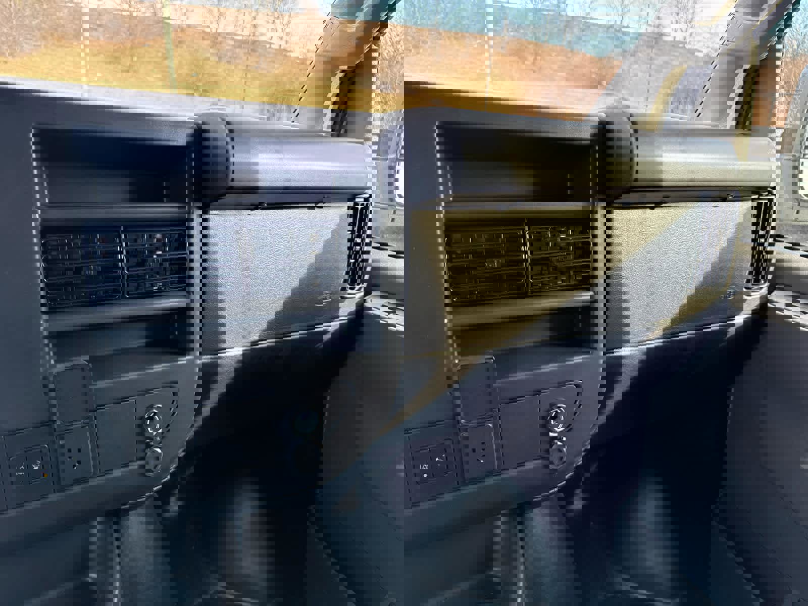 New 2025 GMC Savana 2500 Work Van w/ Driver Convenience Package image 17