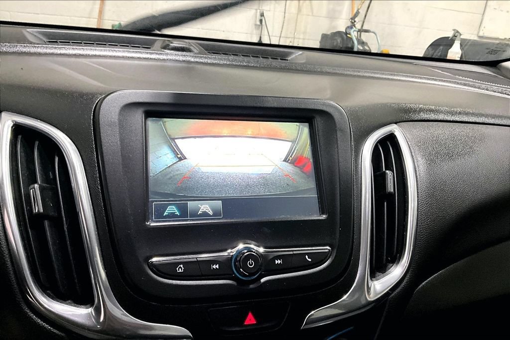 Used 2018 Chevrolet Equinox LT AWD/4WD image 14