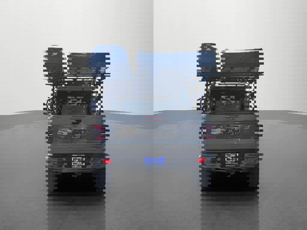Used 2023 Jeep Gladiator Overland image 6