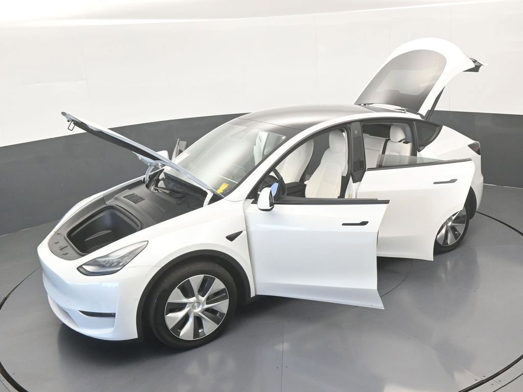 Used 2021 Tesla Model Y Long Range AWD/4WD image 54
