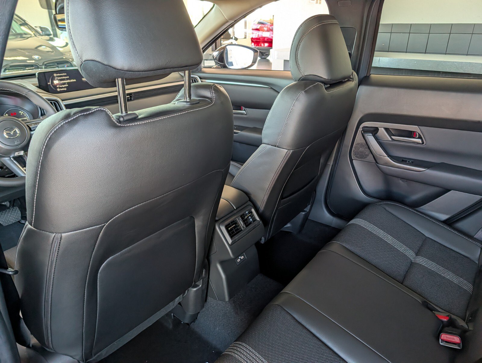 New 2026 MAZDA CX-50 AWD 2.5 S w/ Preferred Pkg image 12
