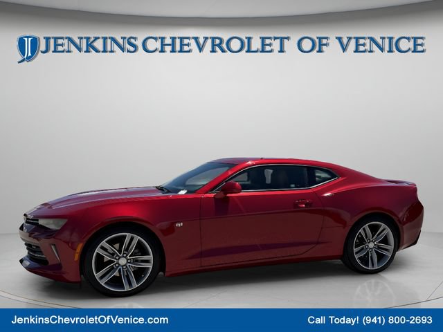 Used 2017 Chevrolet Camaro LT RWD image 10
