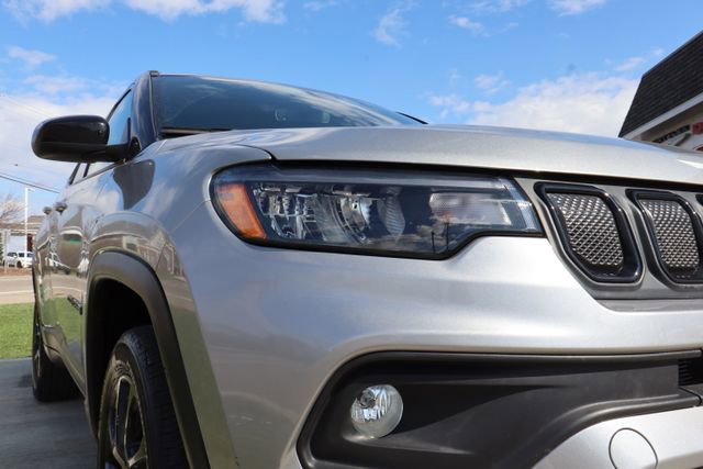 Used 2022 Jeep Compass Altitude w/ Convenience Group image 3