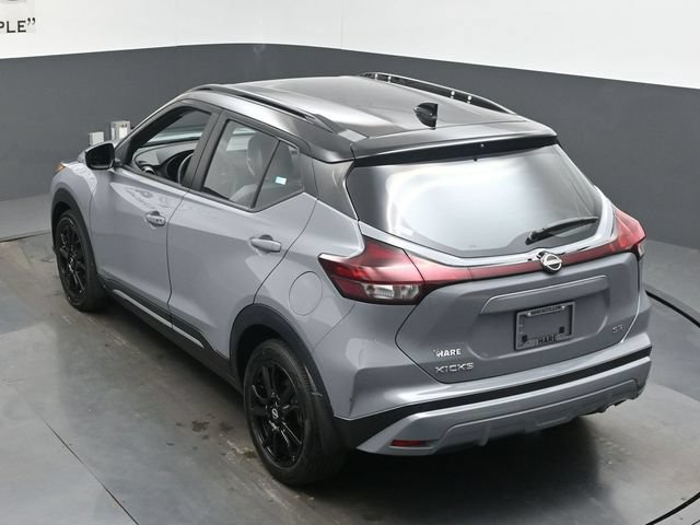 Used 2023 Nissan Kicks SR w/ SR Premium Package FWD image 41
