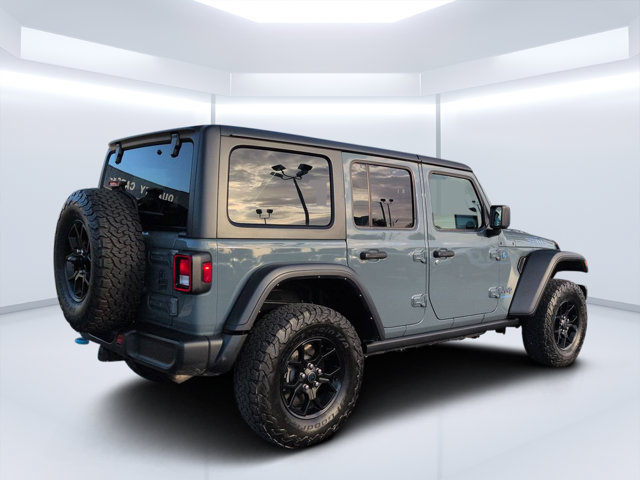 Used 2024 Jeep Wrangler Unlimited AWD/4WD image 3
