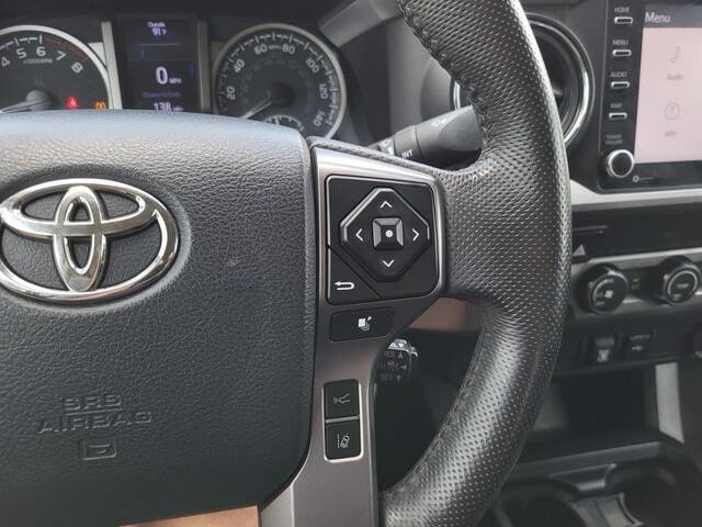 Used 2020 Toyota Tacoma SR5 image 29