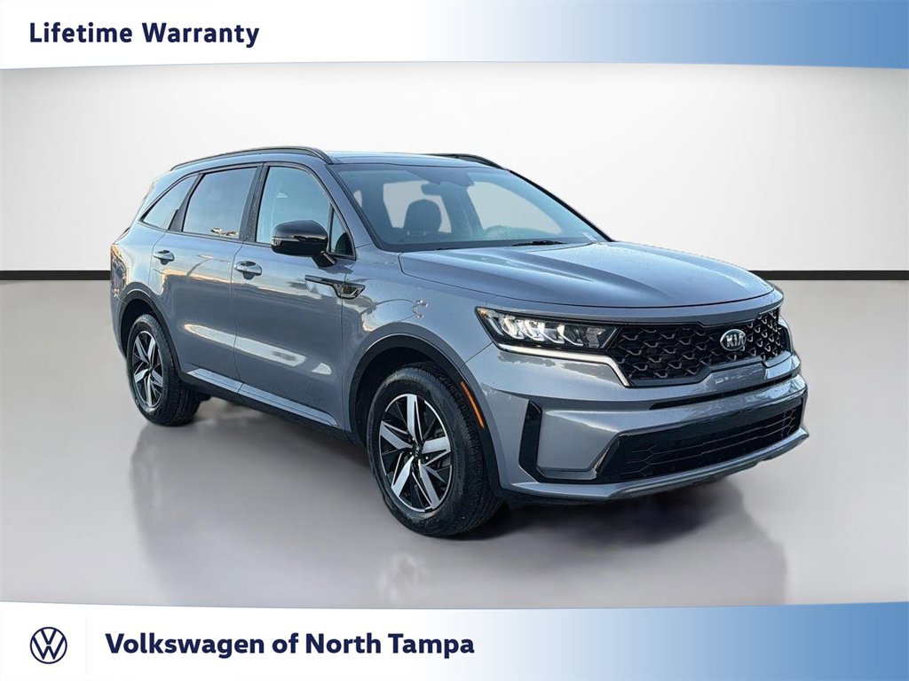 Used 2021 Kia Sorento S w/ Panoramic Sunroof Package