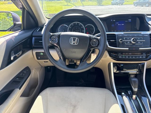 Used 2016 Honda Accord LX image 19