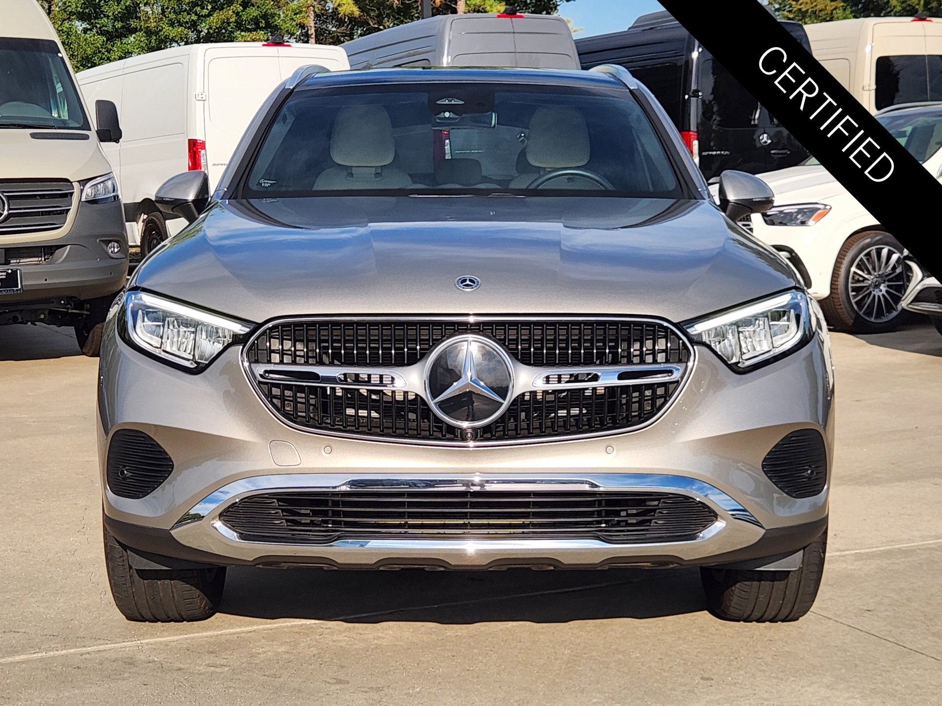 Certified 2024 Mercedes-Benz GLC 300 image 2