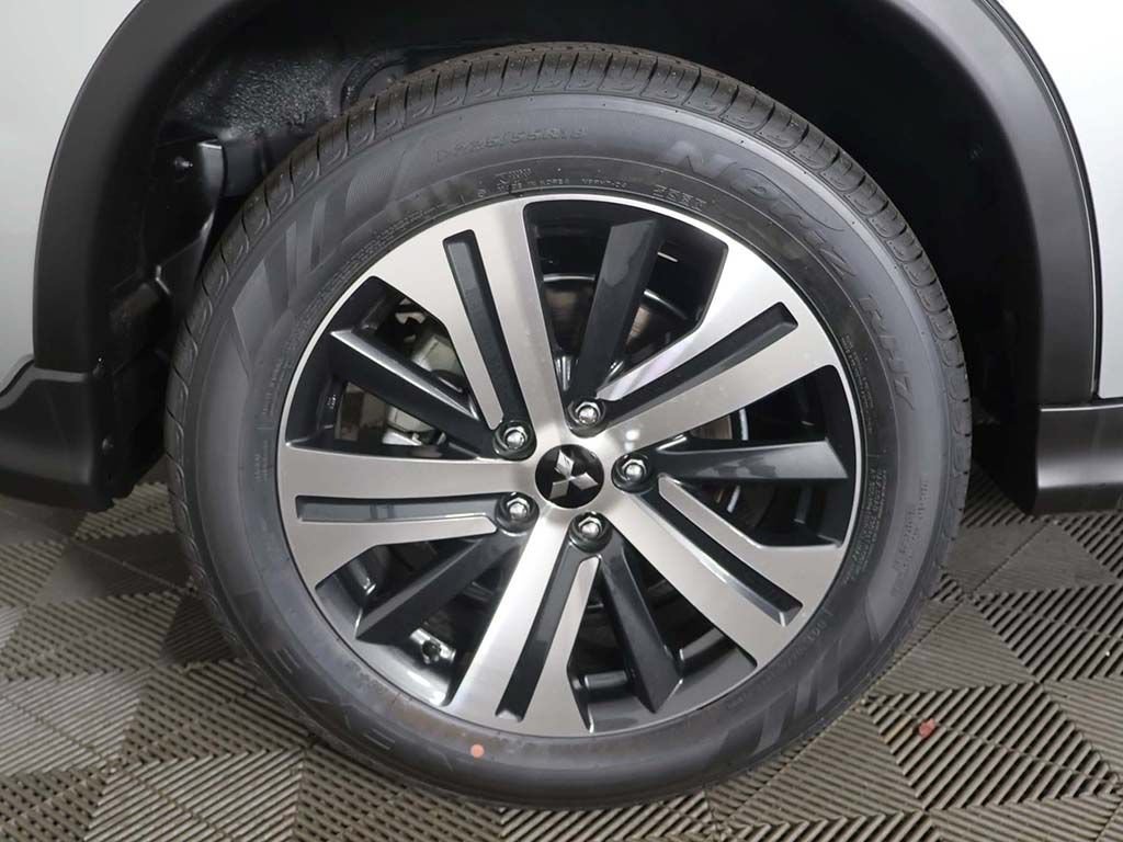 New 2026 Mitsubishi Outlander Sport ES AWD/4WD image 17