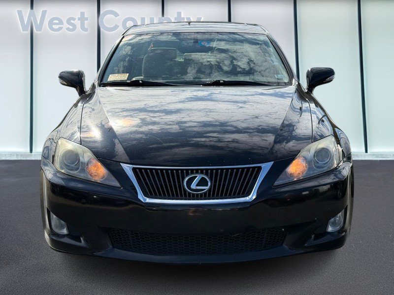 Used 2010 Lexus IS 250 w/ Preferred Accessory Package RWD image 10