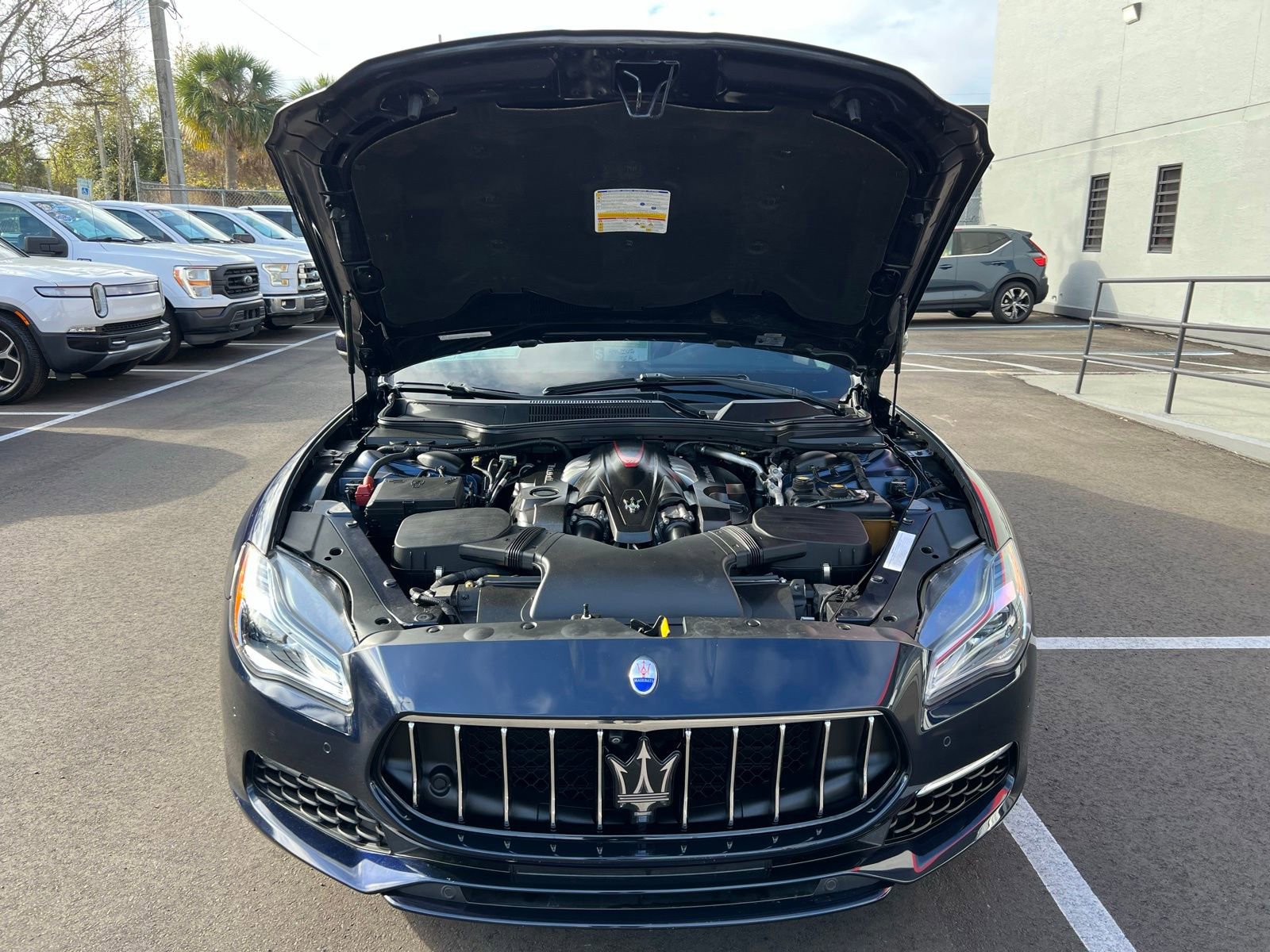 Used 2019 Maserati Quattroporte GTS GranLusso image 18