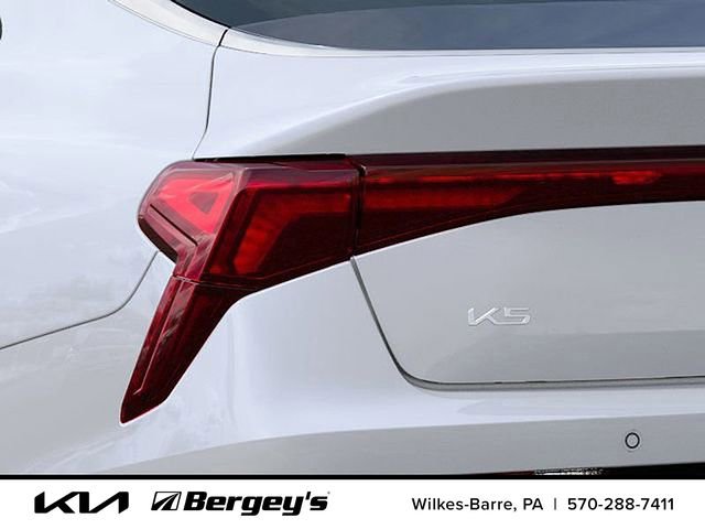Certified 2025 Kia K5 GT-Line w/ GT-Line Premium Package AWD/4WD image 15